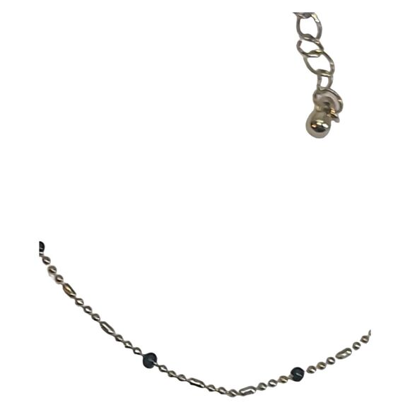 Dainty Minimalist Gold Tone Black Bead Choker Necklace 14"-16" - Picture 4 of 5